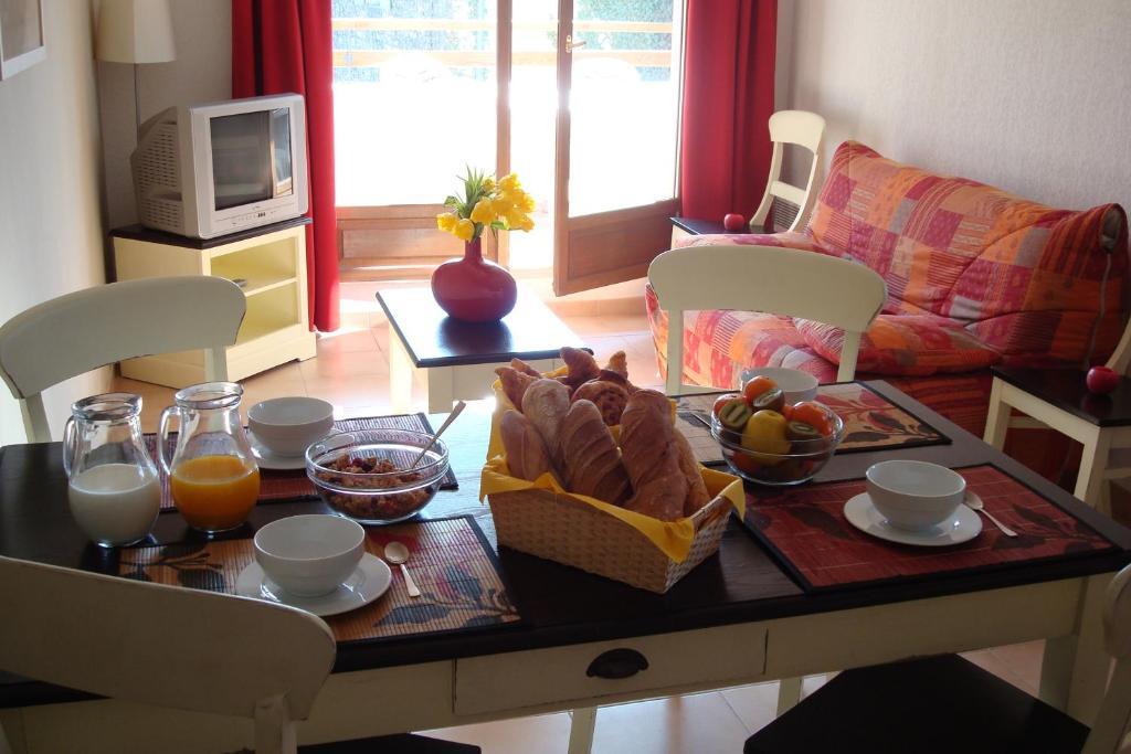 Lagrange Grand Bleu Vacances - Residence La Closerie 바르작 객실 사진